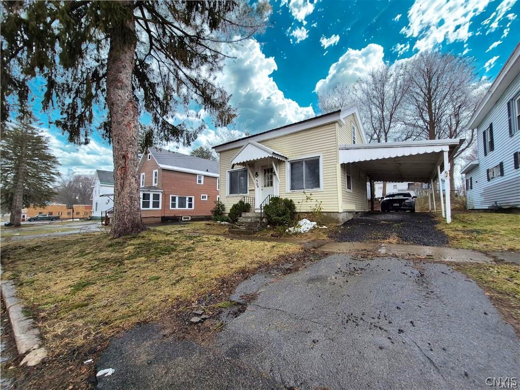 504 Cayuga Street Fulton, NY 13069 - Photo 1 of 20