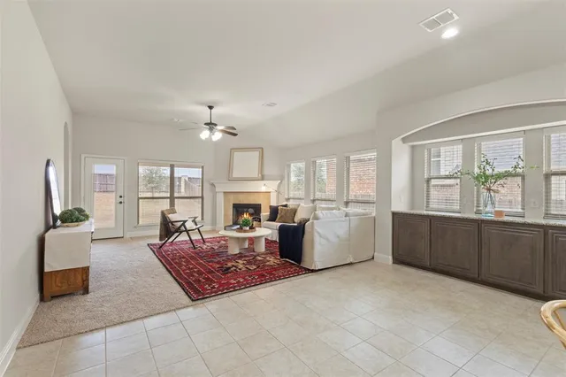 $350,000 | 1020 Broken Wheel Trail, Aubrey, TX 76227