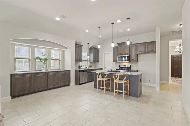 $350,000 | 1020 Broken Wheel Trail, Aubrey, TX 76227