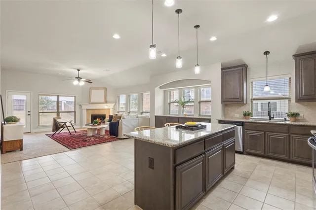 $350,000 | 1020 Broken Wheel Trail, Aubrey, TX 76227