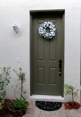 3066 Laurel Ridge Circle Riviera Beach, FL 33404 - Photo 2 of 23 WELCOME HOME!