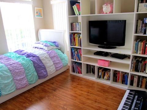 3066 Laurel Ridge Circle Riviera Beach, FL 33404 - Photo 20 of 23 GUEST BEDROOM