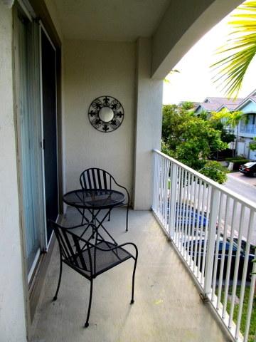 3066 Laurel Ridge Circle Riviera Beach, FL 33404 - Photo 22 of 23 PATIO