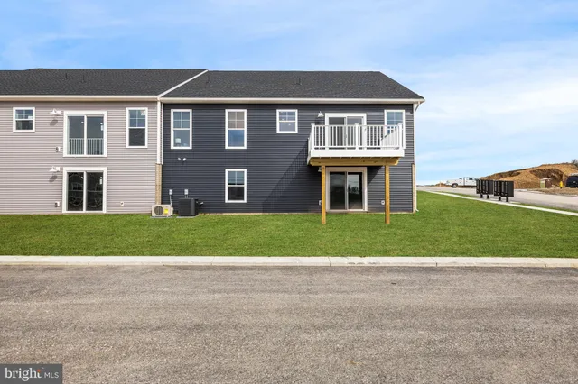 $367,900 | 224 Ridgeview Lane, Unit 33, Hanover, PA 17331