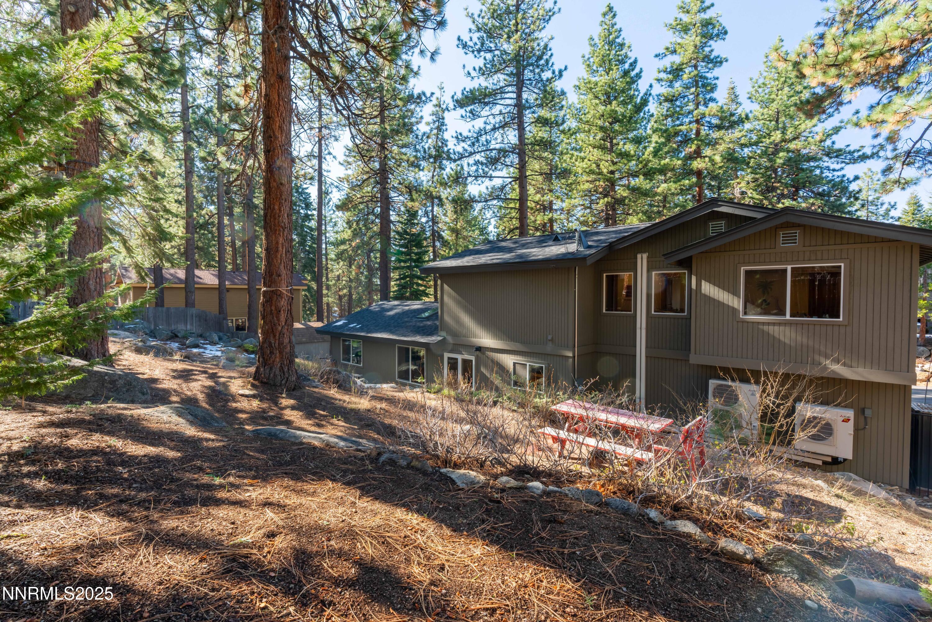 171 Pine Drive Stateline, NV 89449 - Photo 23 of 40 DSC09324-HDR