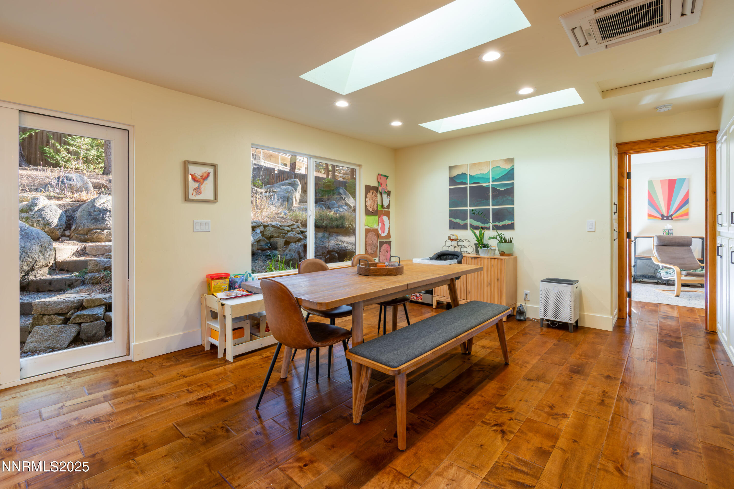 171 Pine Drive Stateline, NV 89449 - Photo 9 of 40 DSC09276-Edit