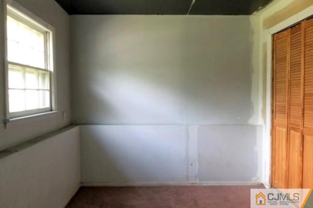 227 Phillips Road Somerset, NJ 08873 - Photo 7 of 16 Gallery Image 7