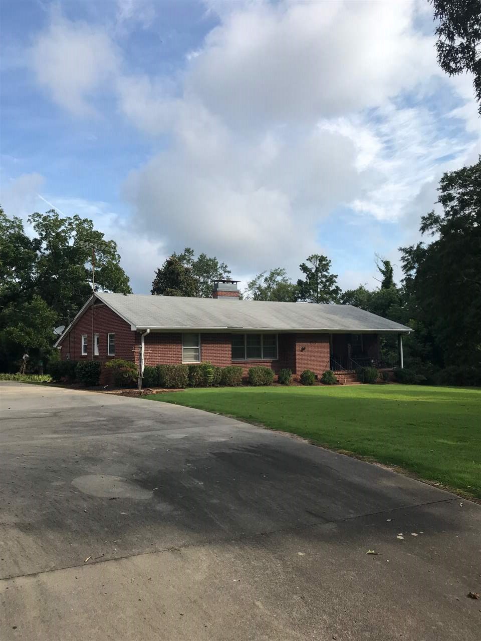 217 State Rd S-44-641 Jonesville, SC 29353 - Photo 1 of 19 Gallery Image 1