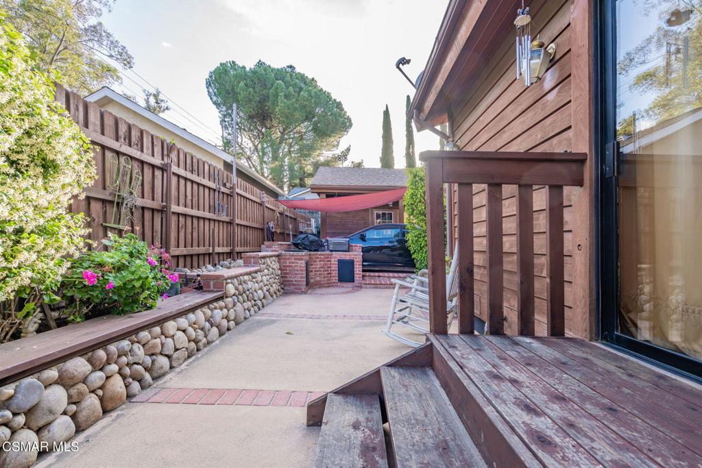 6078 Peppertree Lane Simi Valley, CA 93063 - Photo 55 of 59 a view of a house with backyard and sitting area