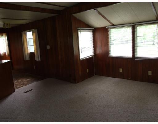 106 Klein Road Cranberry Township, PA 16066 - Photo 7 of 7 Living Room.