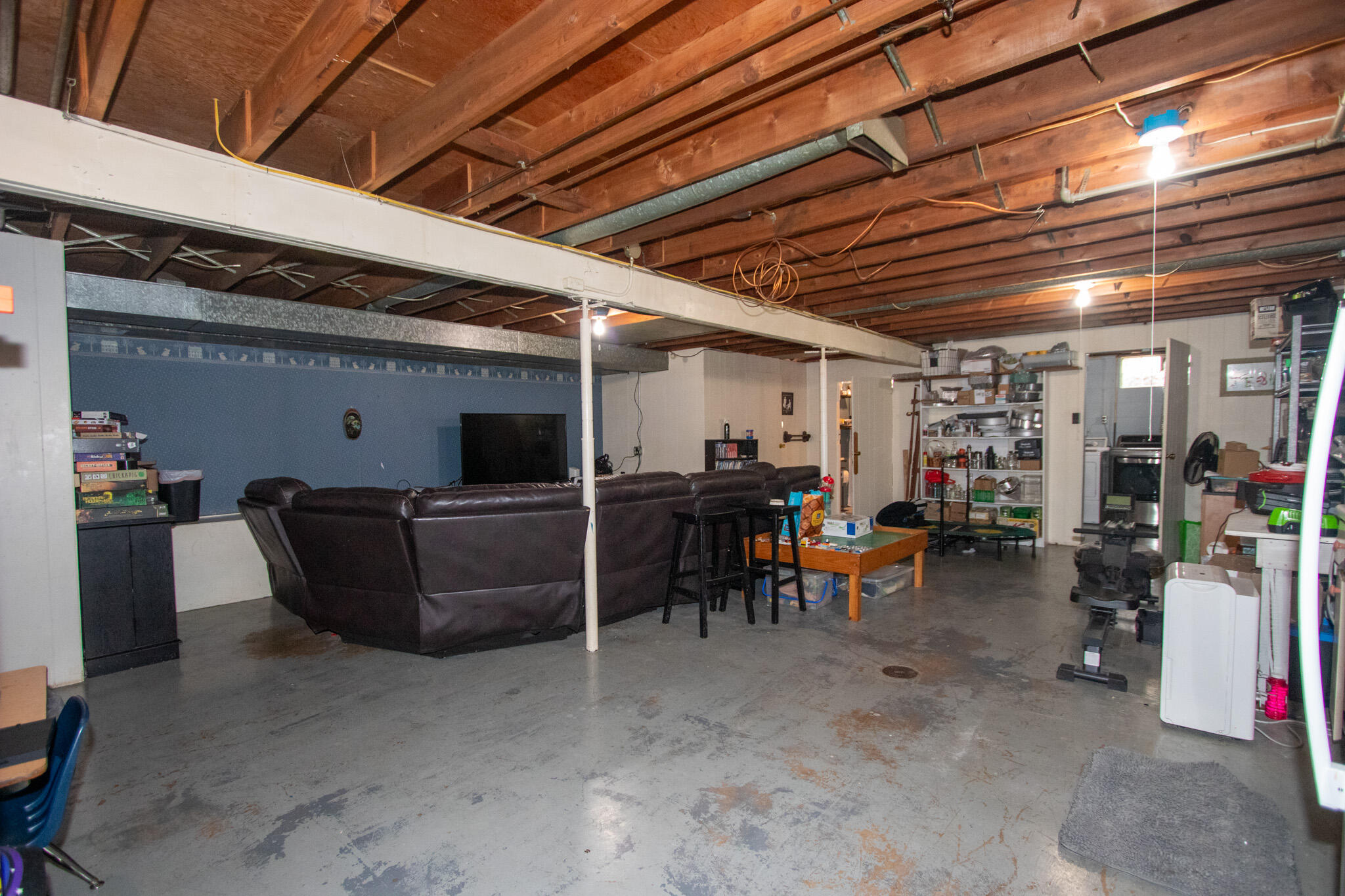 705 Decatur Street Michigan City, IN 46360 - Photo 19 of 28 2048x1365