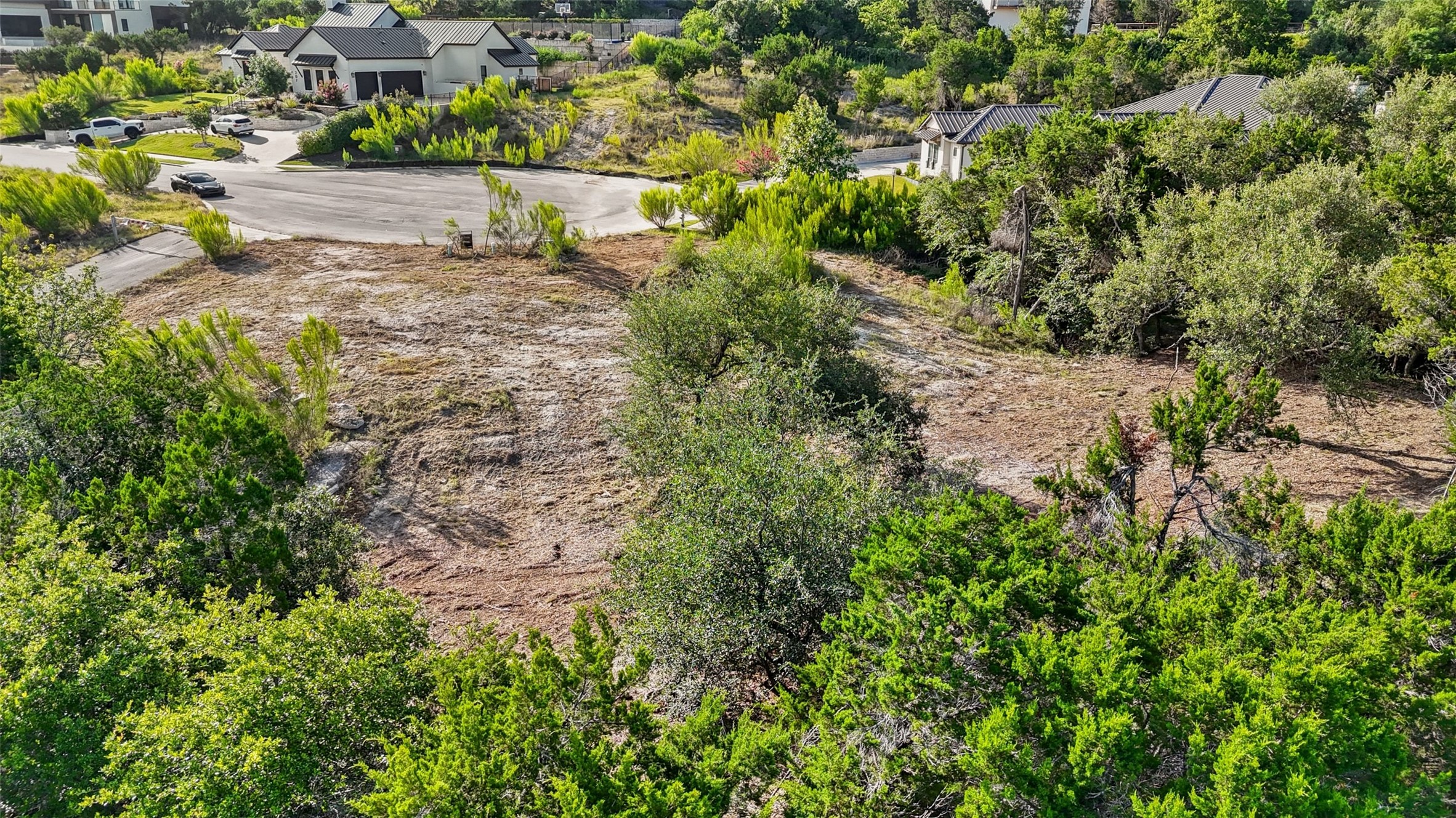 210 Lodestone Cove Austin, TX 78738 - Photo 8 of 32
