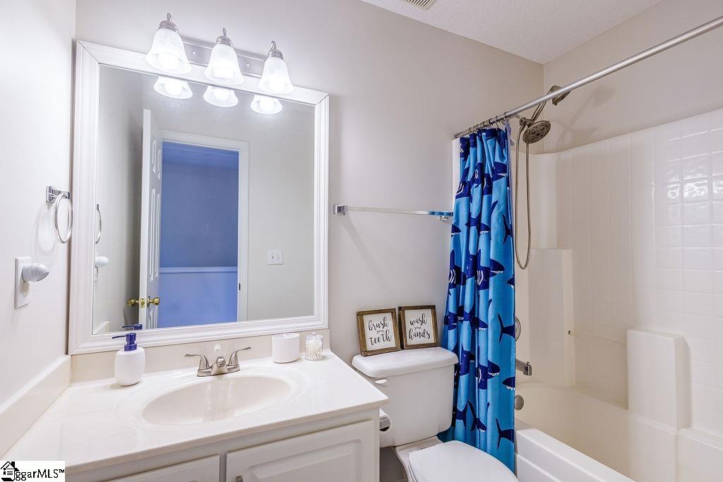 211 Braelock Drive Greer, SC 29650 - Photo 14 of 30