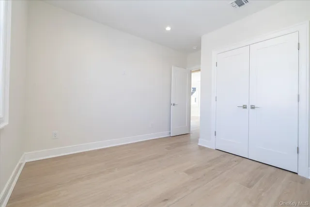 $3,650 | 8 1st Street, Lynbrook, NY 11563