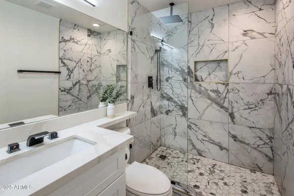 $3,700 | 8022 East Columbus Avenue, Scottsdale, AZ 85251
