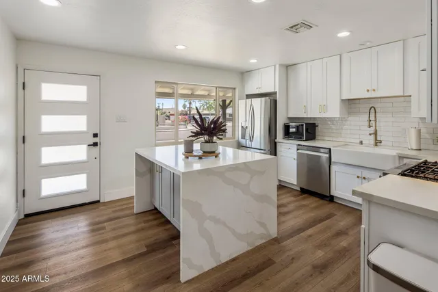 $3,700 | 8022 East Columbus Avenue, Scottsdale, AZ 85251