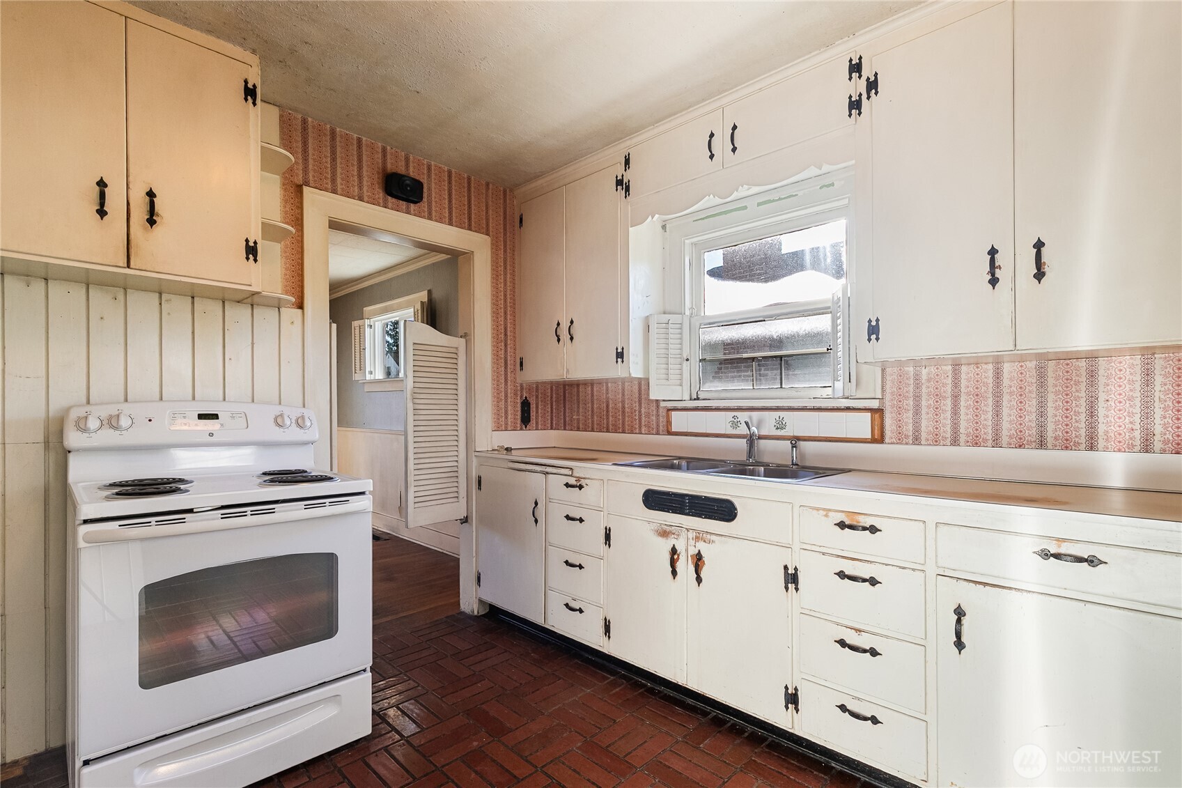 2805 Walnut Street Bellingham, WA 98225 - Photo 9 of 23 Gallery Image 9