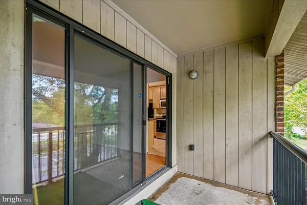 $280,000 | 300 Hilltop Lane, Unit 300I, Annapolis, MD 21403