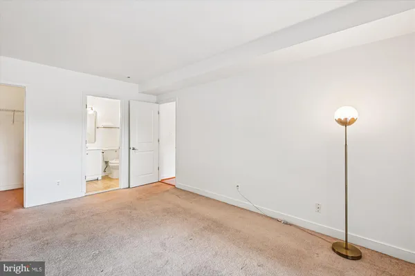 $280,000 | 300 Hilltop Lane, Unit 300I, Annapolis, MD 21403