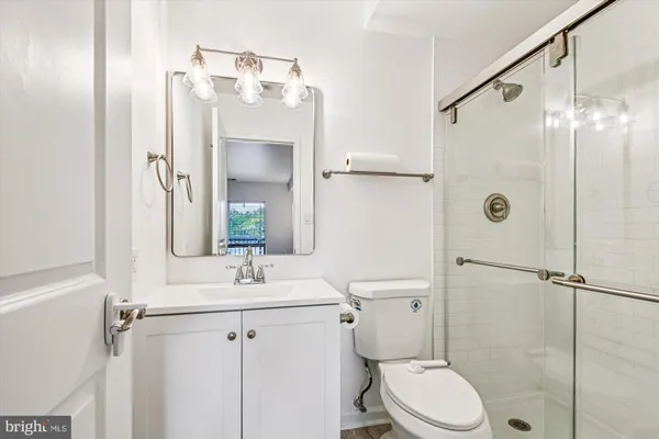 $280,000 | 300 Hilltop Lane, Unit 300I, Annapolis, MD 21403