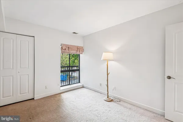 $280,000 | 300 Hilltop Lane, Unit 300I, Annapolis, MD 21403