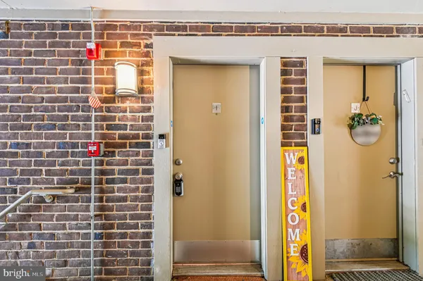 $280,000 | 300 Hilltop Lane, Unit 300I, Annapolis, MD 21403