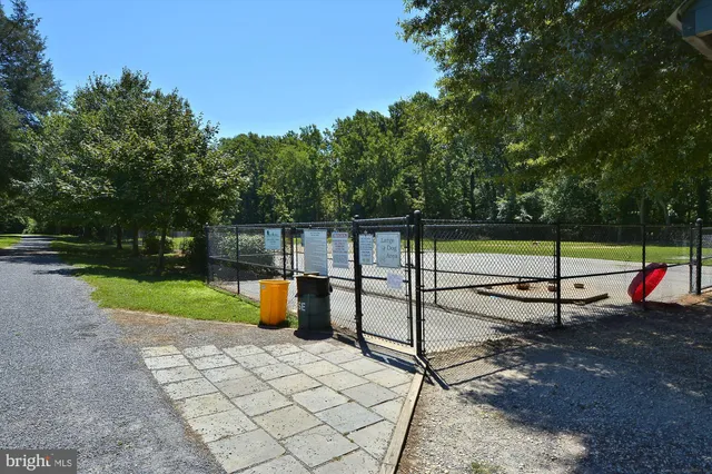 $290,000 | 300 Hilltop Lane, Unit 300I, Annapolis, MD 21403