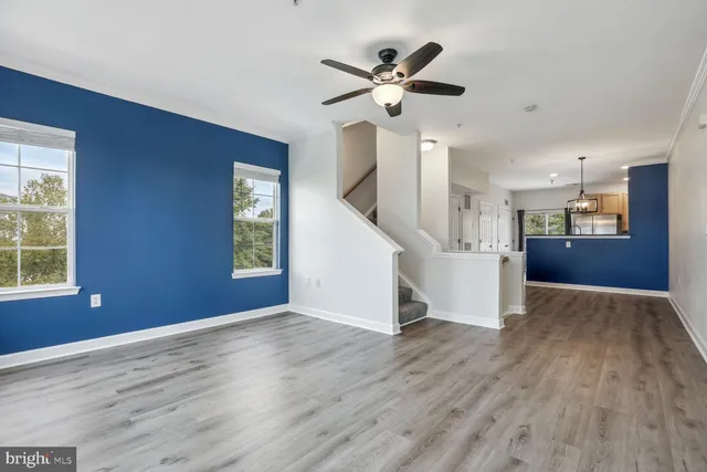 $2,600 | 42379 Goldenseal Square, Brambleton, VA 20148