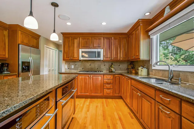 $899,000 | 2460 Mershon Drive, Ann Arbor, MI 48103