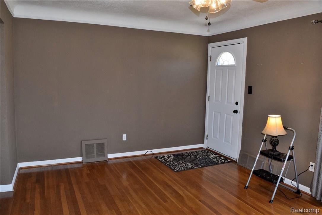 17505 Reno Street Riverview, MI 48193 - Photo 15 of 35 DSC_1115.JPG