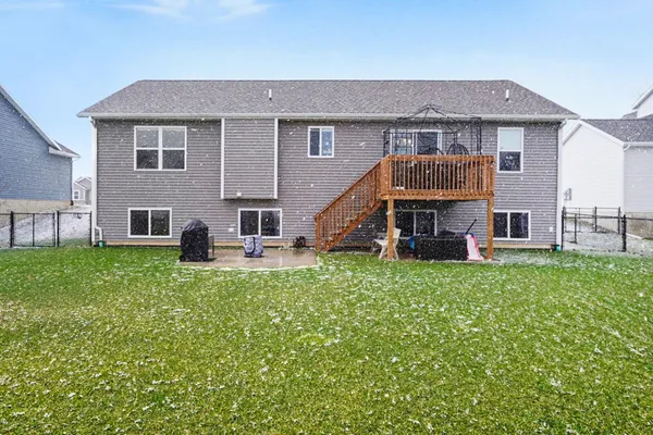 $394,888 | 11726 64th Avenue, Allendale, MI 49401