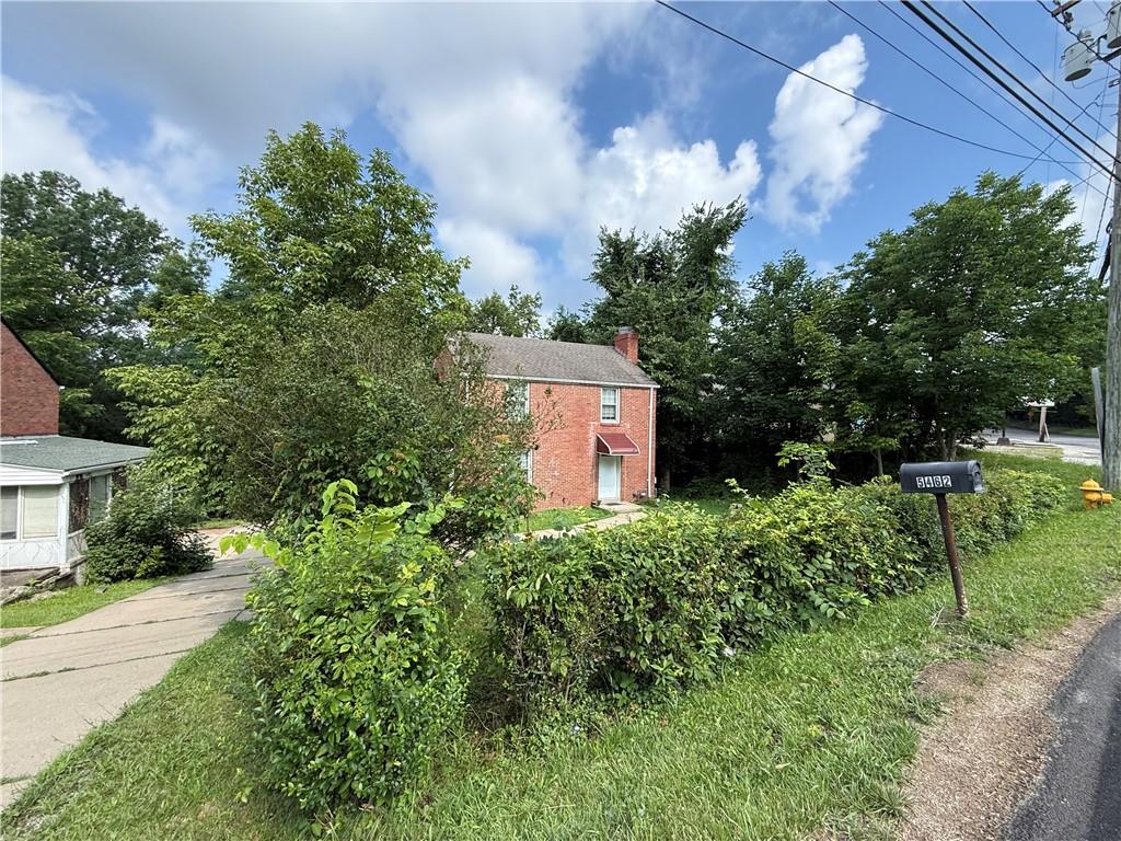 5462 Library Road Bethel Park, PA 15102 - Photo 2 of 32 Gallery Image 2