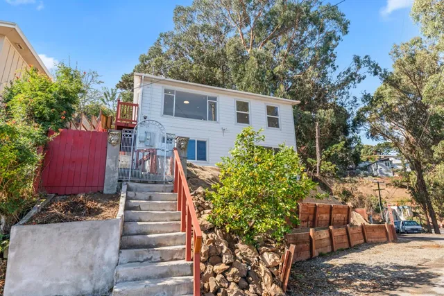 $799,000 | 25 Gladys Avenue, Brisbane, CA 94005