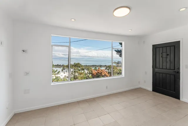 $799,000 | 25 Gladys Avenue, Brisbane, CA 94005