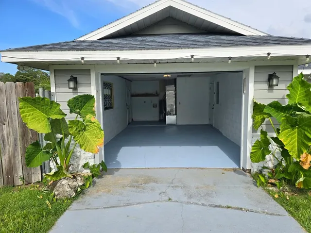 a view of a entryway front of house