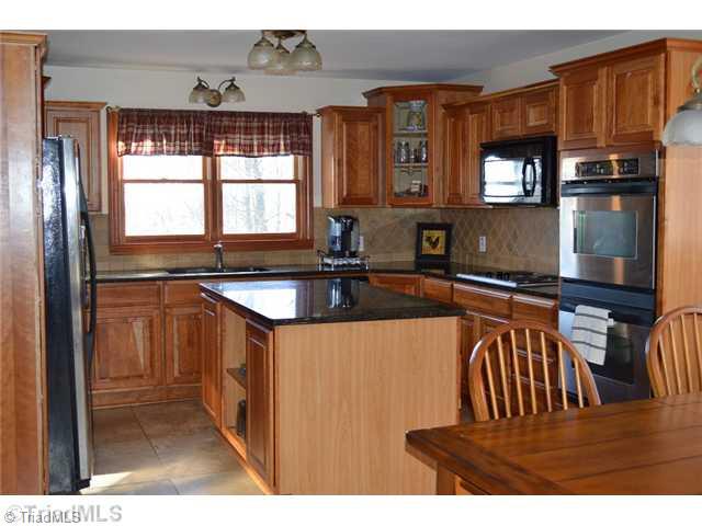 132 Jackson Road Mount Airy, NC 27030 - Photo 7 of 16 Kitchen.
