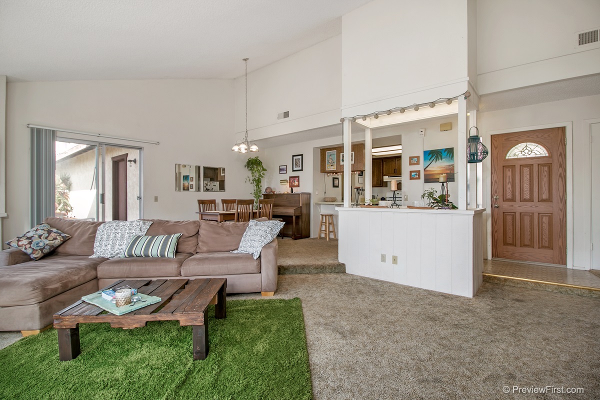 633-635 Melba Road Encinitas, CA 92024 - Photo 5 of 25 Gallery Image 5
