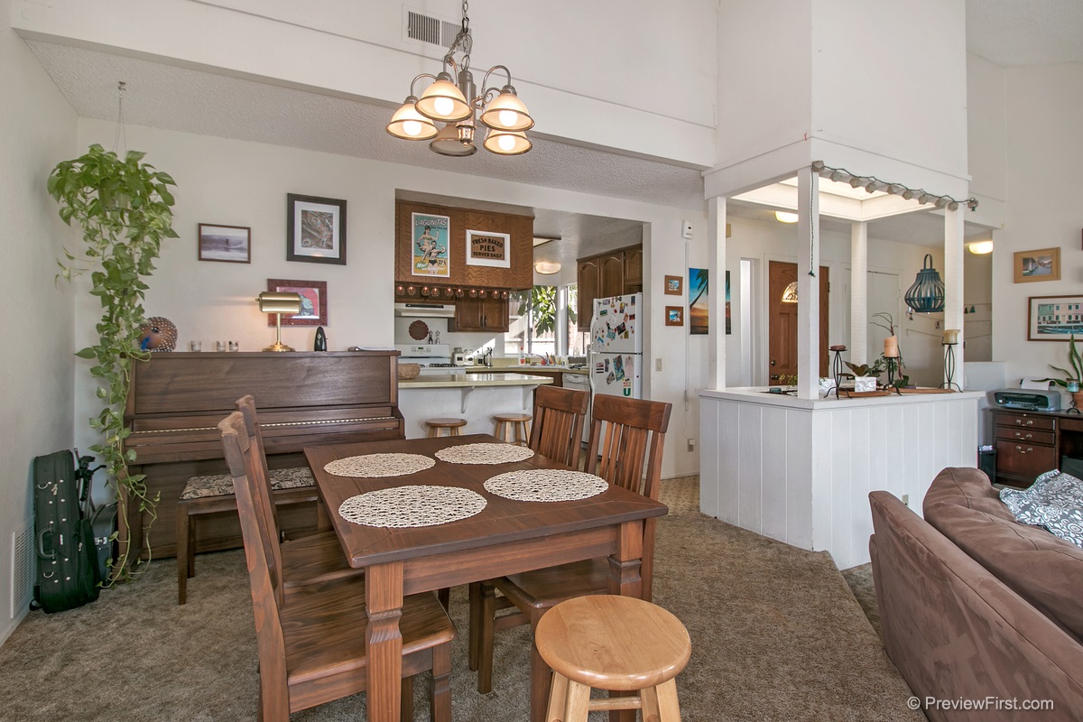 633-635 Melba Road Encinitas, CA 92024 - Photo 6 of 25 Gallery Image 6