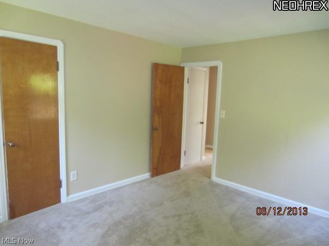 1499 Chestnut Road Independence, OH 44131 - Photo 8 of 16