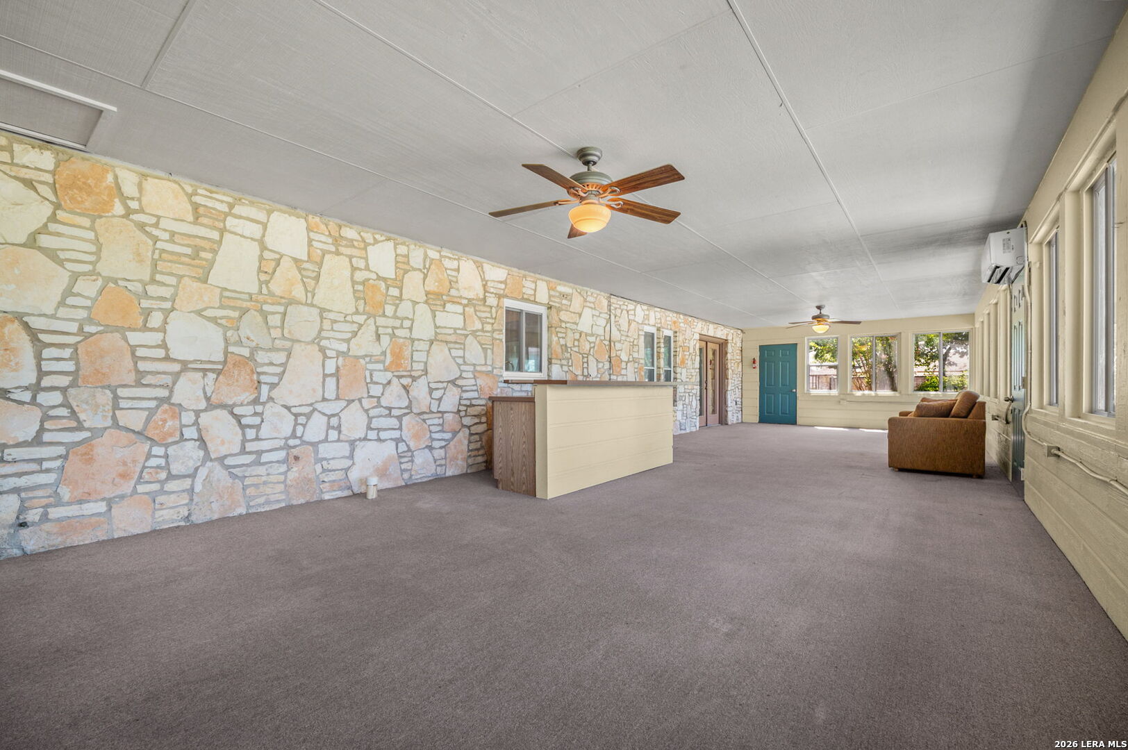 1033 East Live Oak Road Schertz, TX 78154 - Photo 43 of 70 Gallery Image 43