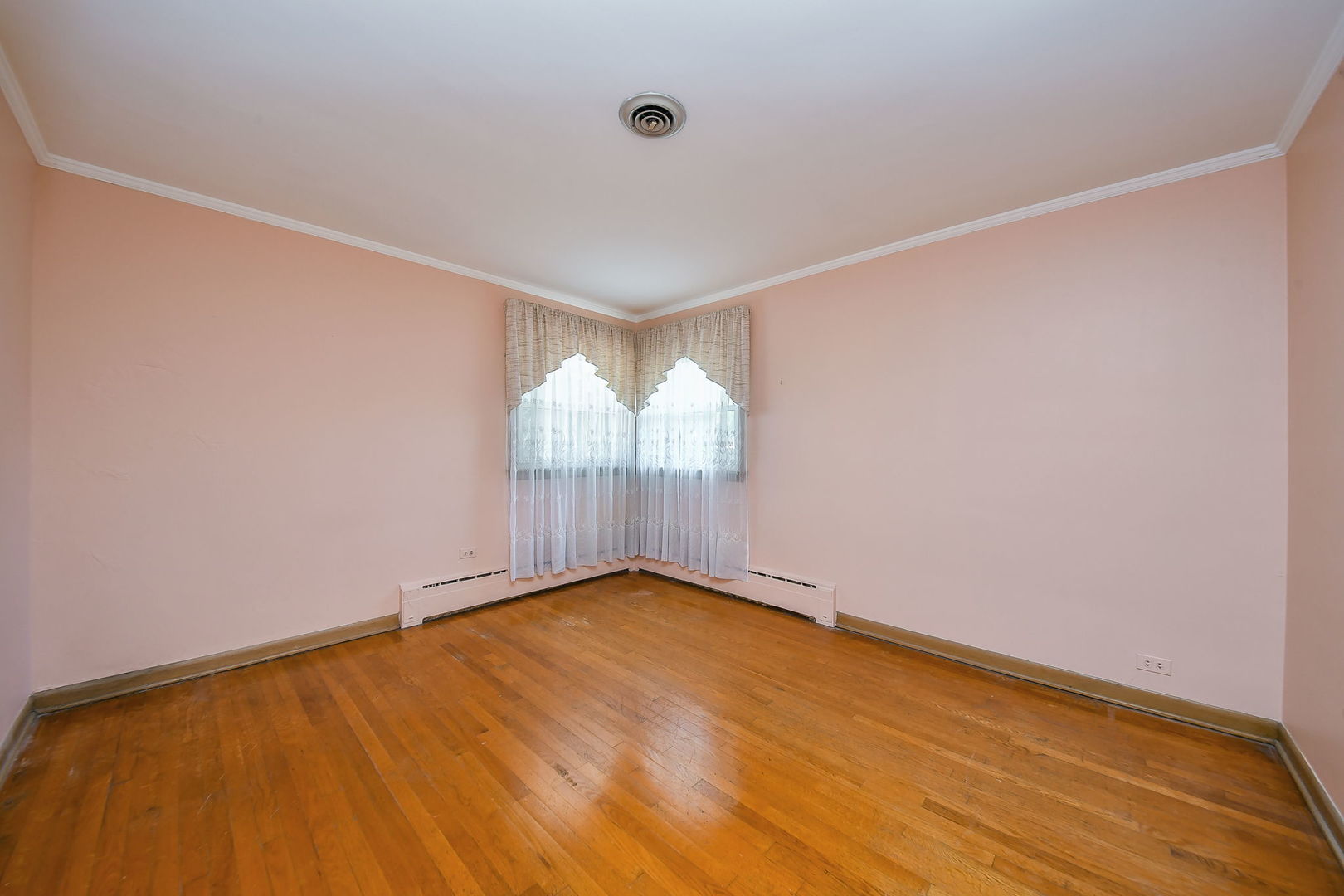 1401 Brophy Avenue Park Ridge, IL 60068 - Photo 13 of 23 Gallery Image 13