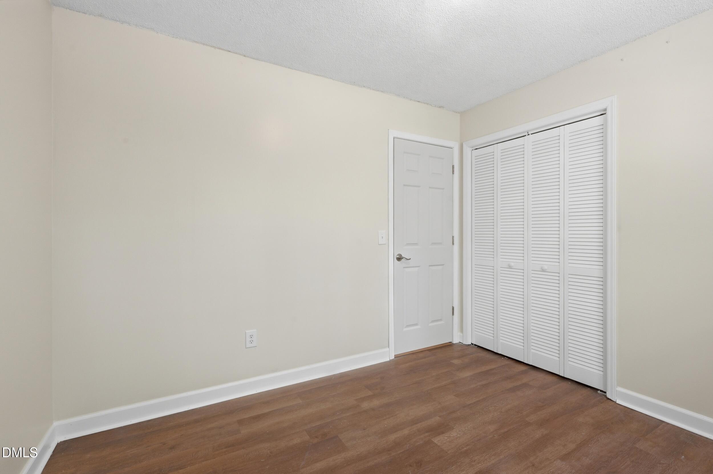 7811 Buckhorn Road Hillsborough, NC 27278 - Photo 18 of 47 087