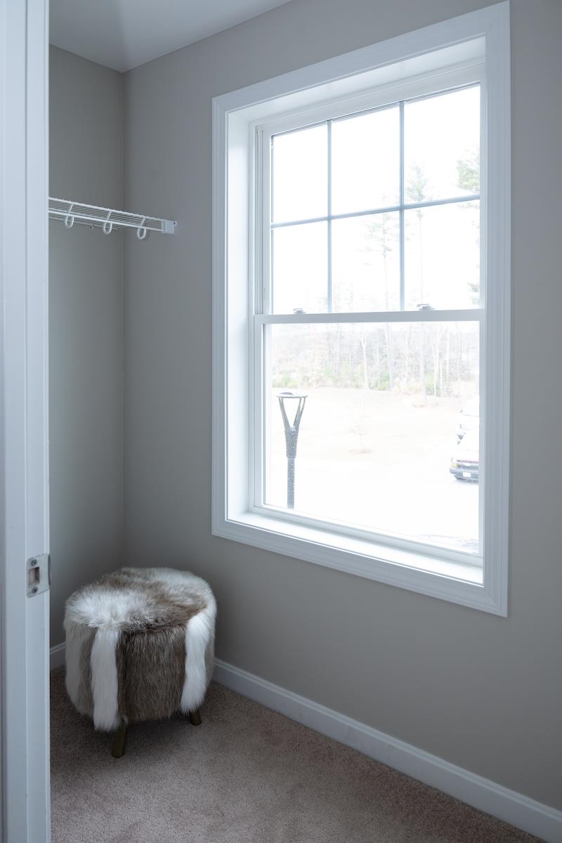 1124 South Mammoth Road Manchester, NH 03109 - Photo 10 of 18