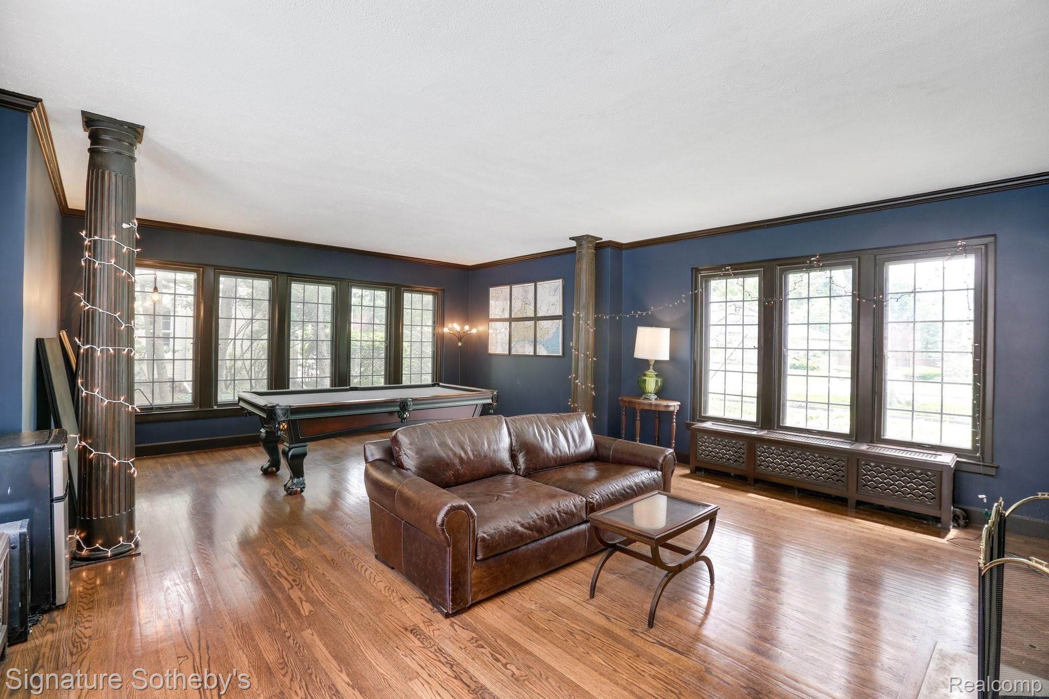 110 Cloverly Road Grosse Pointe, MI 48236 - Photo 12 of 58 110+Cloverly+Rd+Grosse+Pointe+Farms-11.jpg