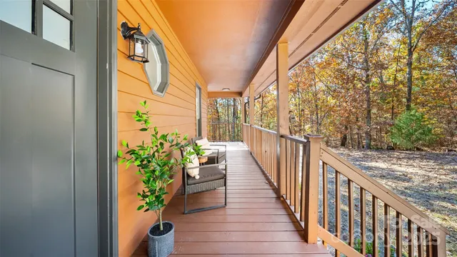 a view of house with a garden