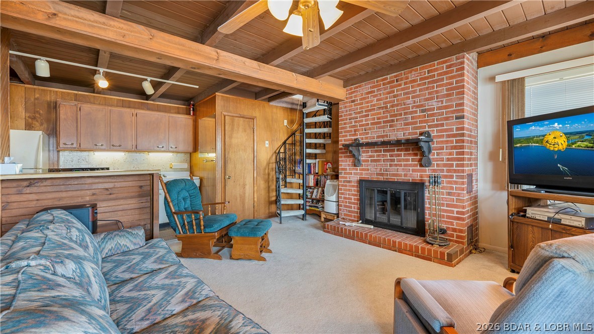 1054 Indian Hill Road Sunrise Beach, MO 65079 - Photo 22 of 36