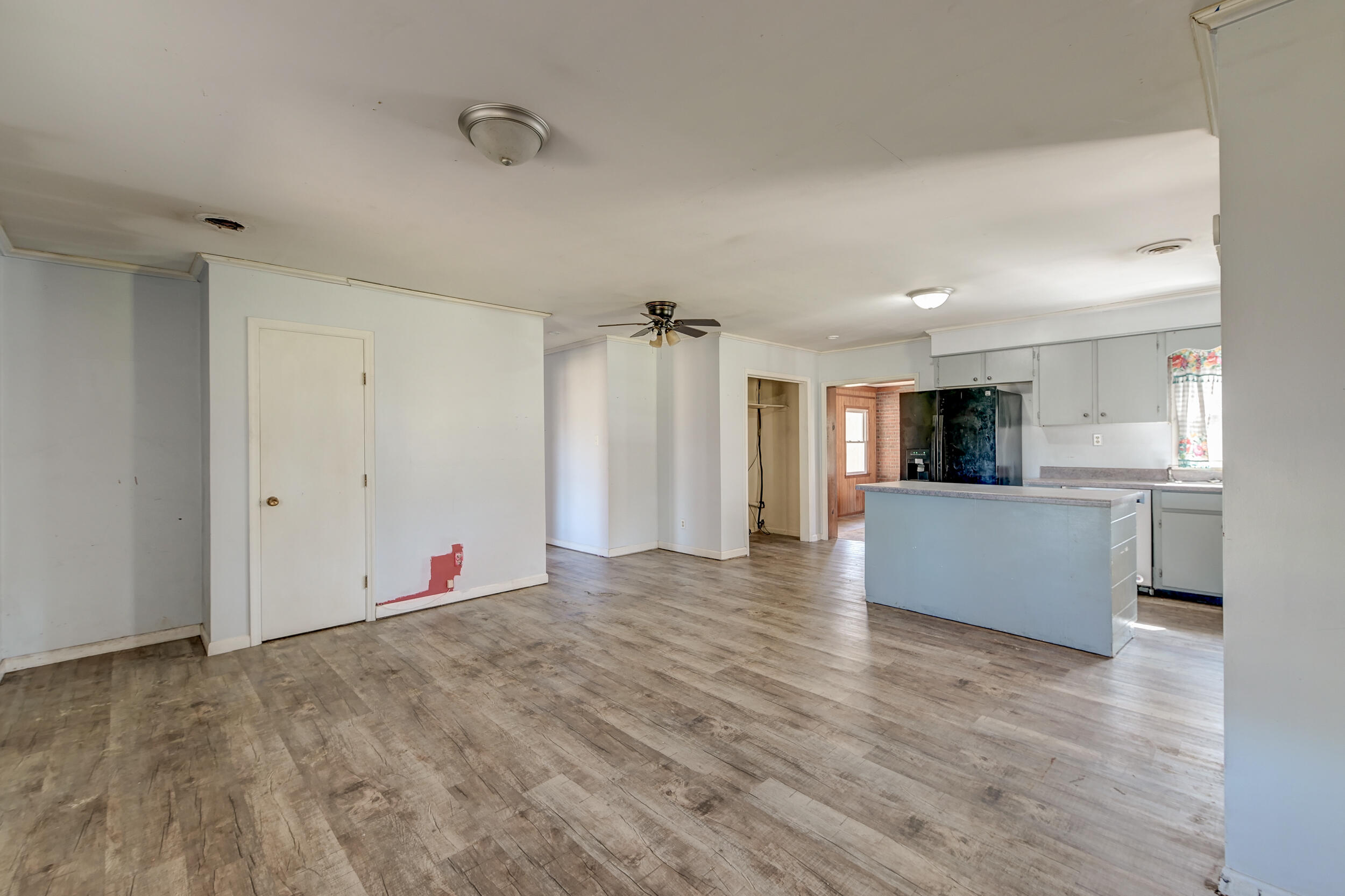 328 Fox Field Road Walterboro, SC 29488 - Photo 29 of 42 DSC_3959_60_61_62_63