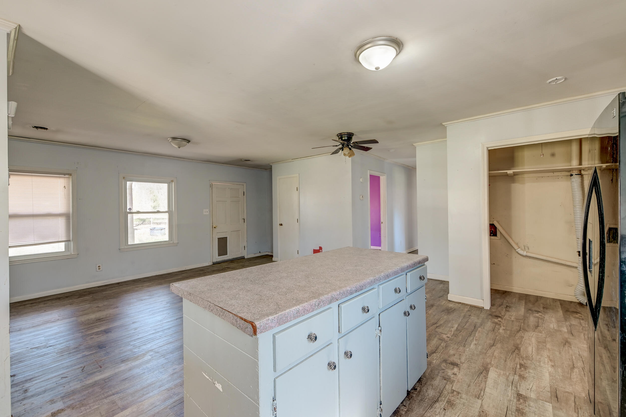 328 Fox Field Road Walterboro, SC 29488 - Photo 32 of 42 DSC_3979_80_81_82_83
