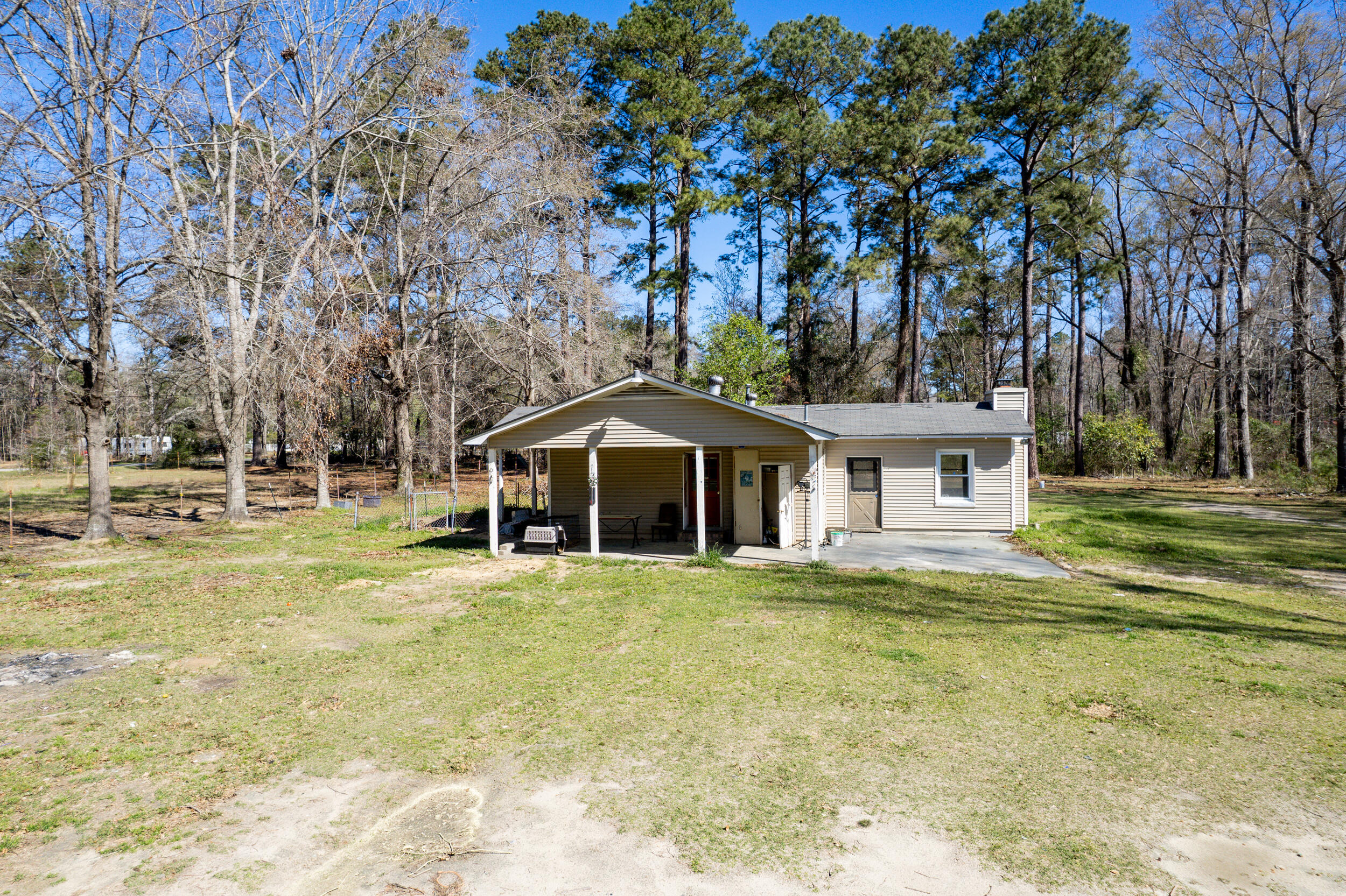 328 Fox Field Road Walterboro, SC 29488 - Photo 37 of 42 DJI_0019