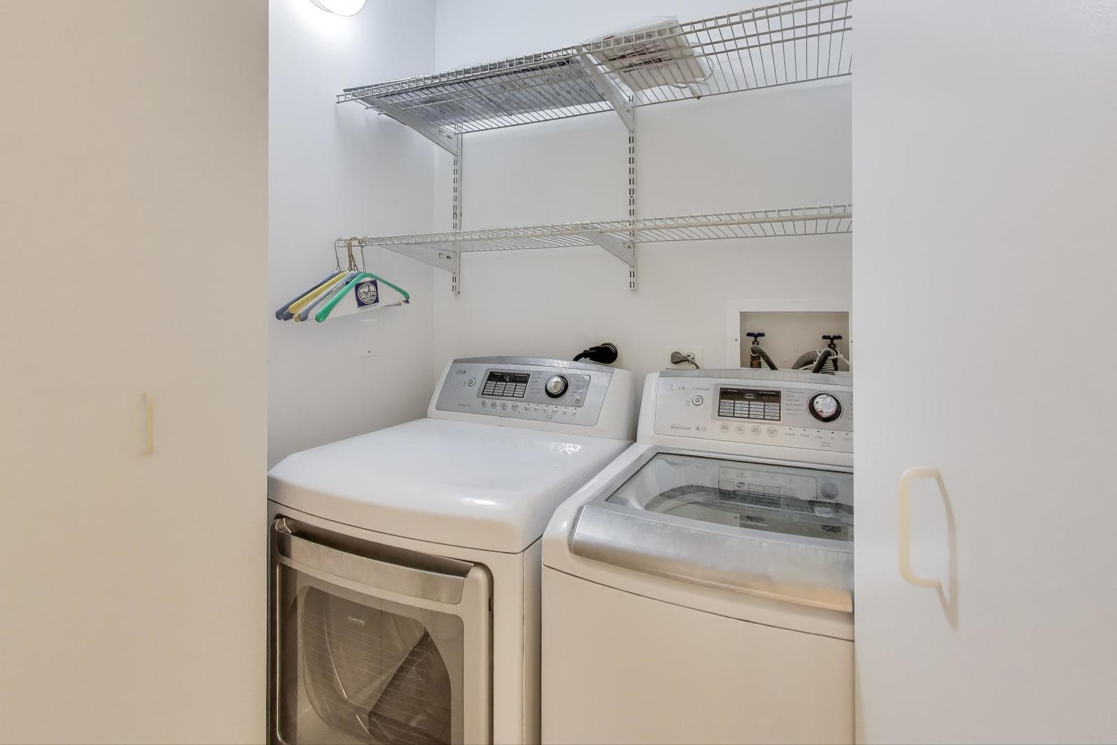 57 East Delaware Place, Unit 3504 Chicago, IL 60611 - Photo 23 of 45 a utility room with dryer and washer